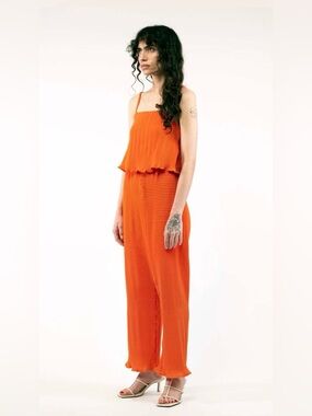 Nin Studio orange pleated pants - Mexico City shingled trousers M like new